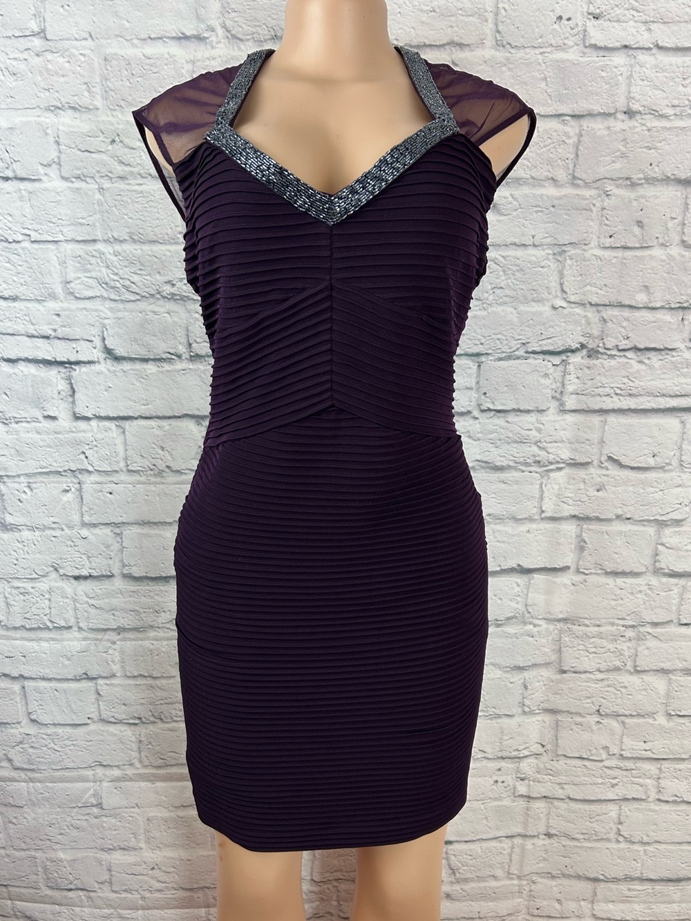 Calvin Klein Purple Beaded Illusion Mesh Ruched Sheath Cocktail Dress small